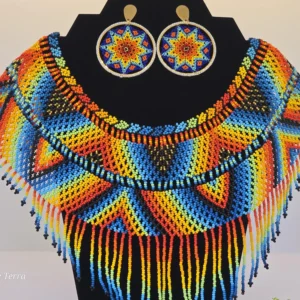 Collar chakiras diseño geométrico